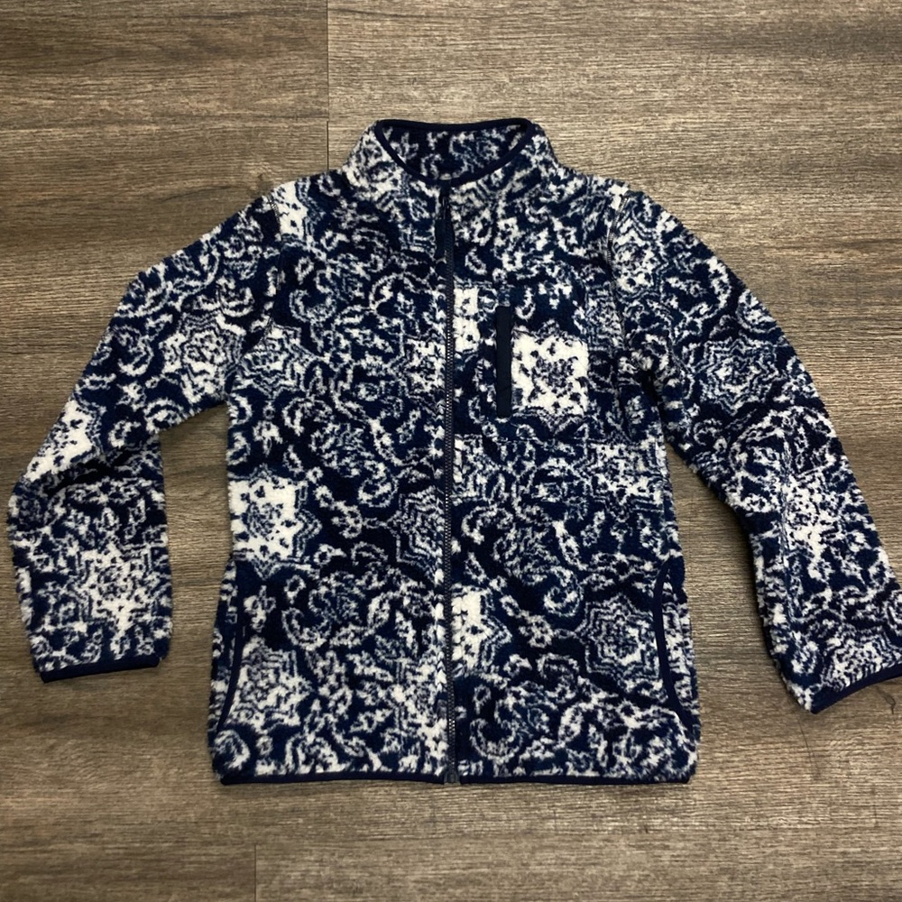 10• Girls fleece jacket